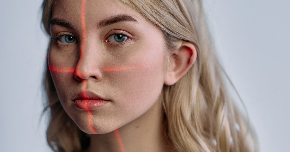 How Does Facial Recognition Technology Identify a Person? A Complete Guide